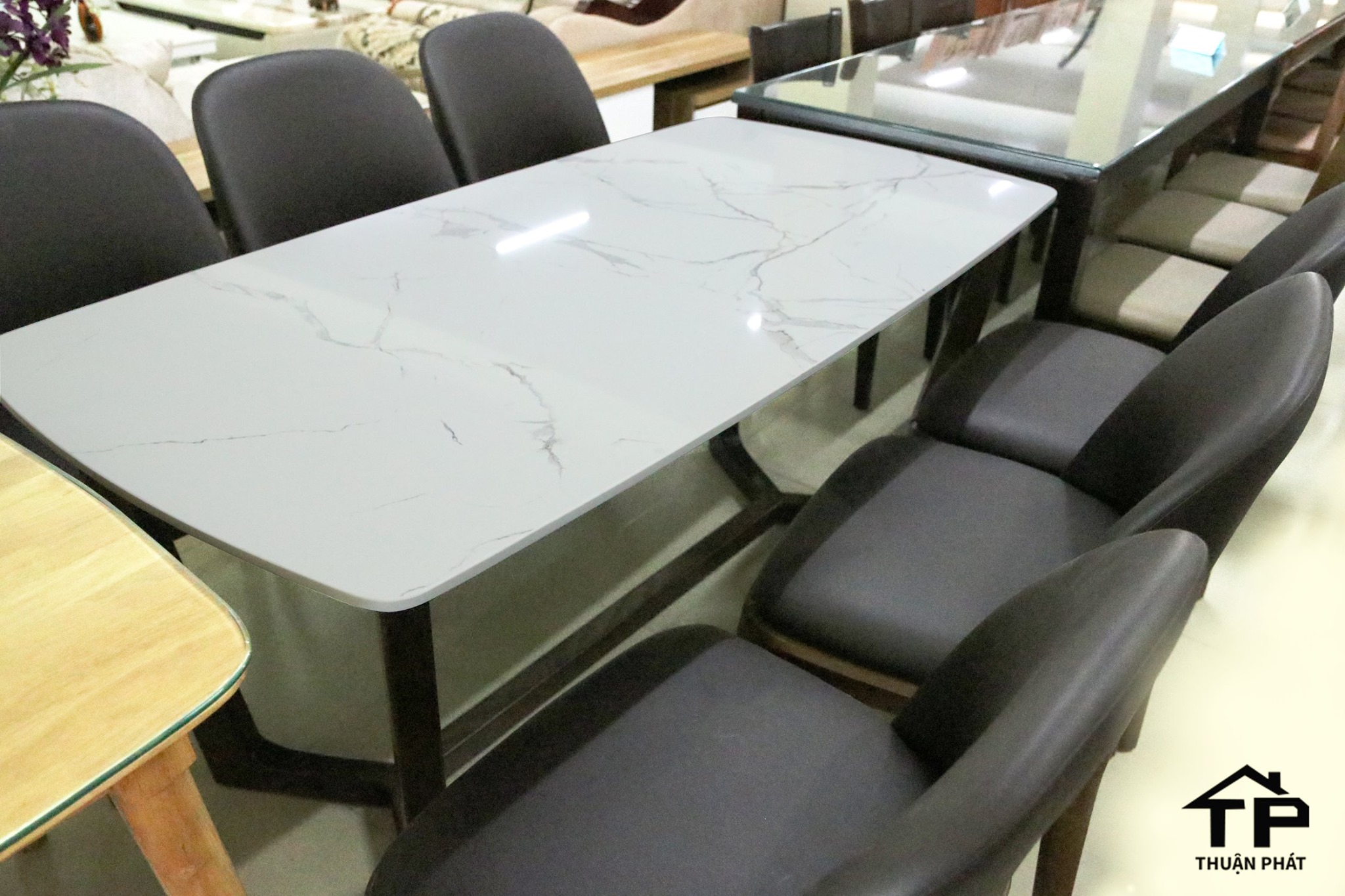 BỘ BÀN ĂN BGR16MĐ